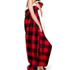 New! VS PINK Plaid buffalo sherpa blanket throw xL